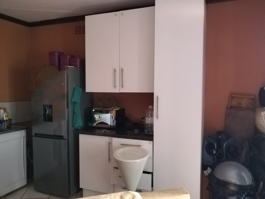 10 Bedroom Property for Sale in Rustenburg Central North West